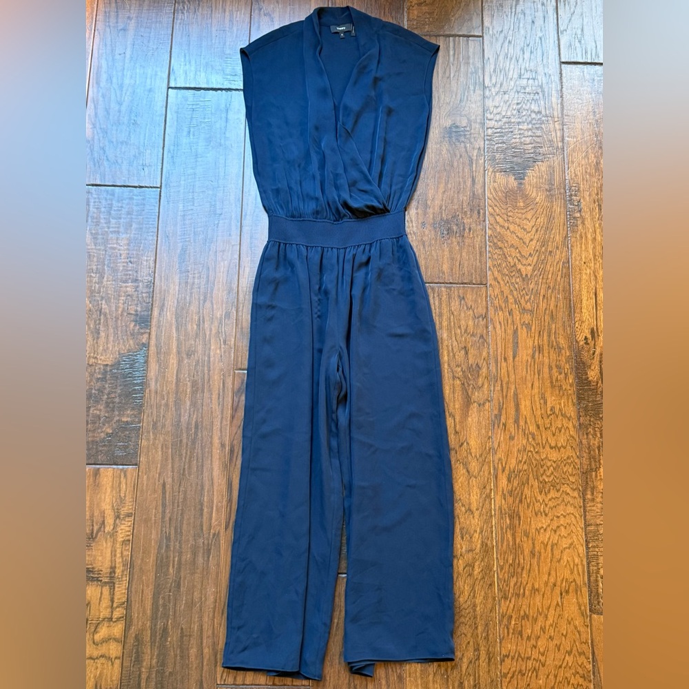 THEORY Women’s Draped Jumpsuit Navy 100% Silk Cropped Travel - Picture 3 of 9